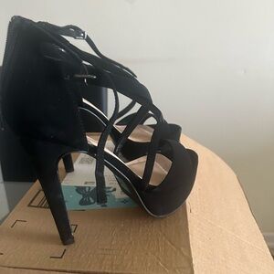 Source Unknown Elegant Black Heels